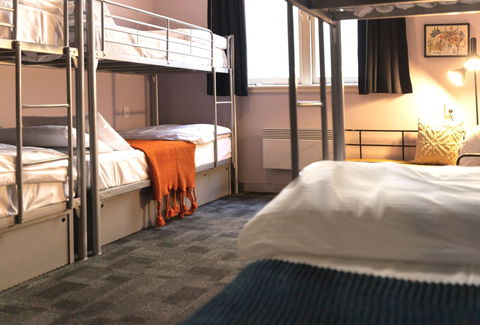 United Backpackers - Tourism Caloundra 8