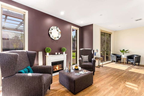 Quality Suites Point Cook Seasons 5 - Tourism Caloundra 5