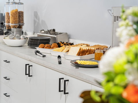 Breakfree on Broadway Sydney - Tourism Caloundra 11