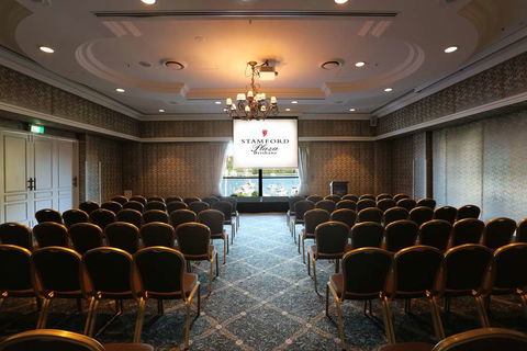 The Stamford Plaza Brisbane - Tourism Caloundra 7