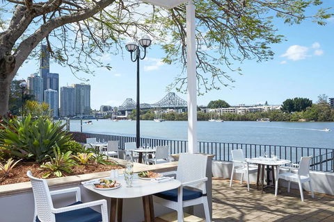The Stamford Plaza Brisbane - Tourism Caloundra 9
