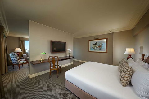 The Stamford Plaza Brisbane - Tourism Caloundra 12