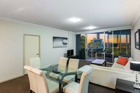 Mantra on Mary - Tourism Caloundra 10