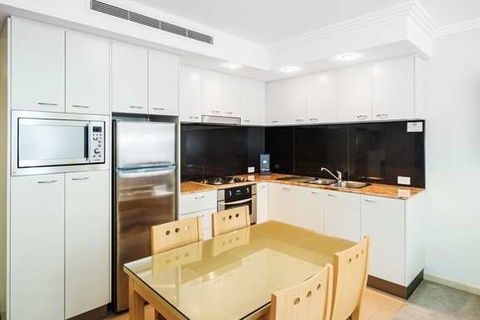 Mantra on Mary - Tourism Caloundra 13