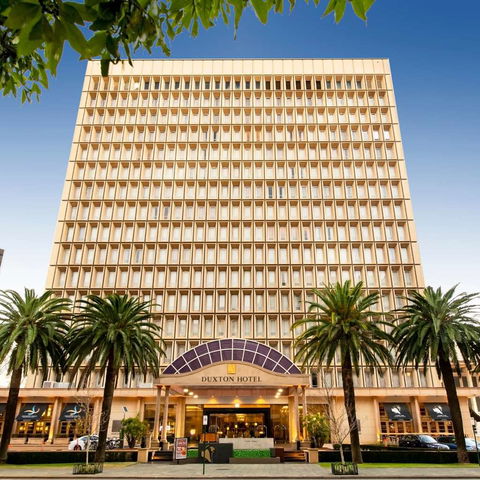 Duxton Hotel - Tourism Caloundra 1