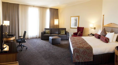 Duxton Hotel - Tourism Caloundra 6