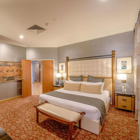Duxton Hotel - Tourism Caloundra 14