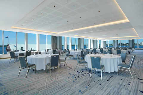DoubleTree By Hilton Perth Waterfront - Tourism Caloundra 13