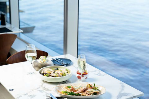 DoubleTree By Hilton Perth Waterfront - Tourism Caloundra 14