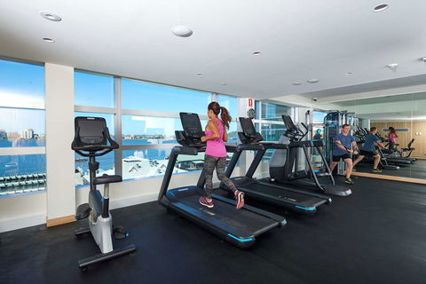 DoubleTree By Hilton Perth Waterfront - Tourism Caloundra 17