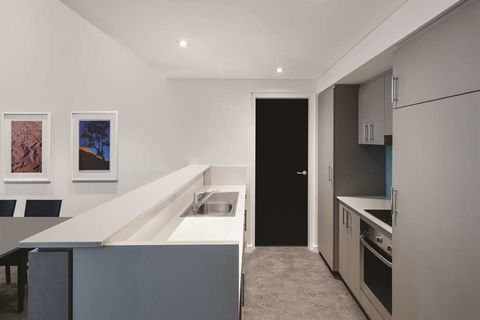 Adina Apartment Hotel Perth - Tourism Caloundra 6