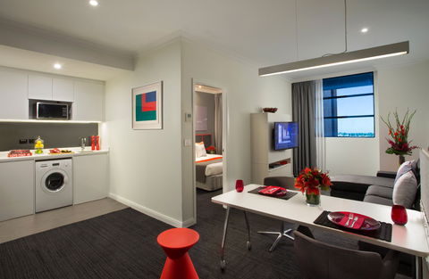 Citadines St Georges Terrace - Tourism Caloundra 1