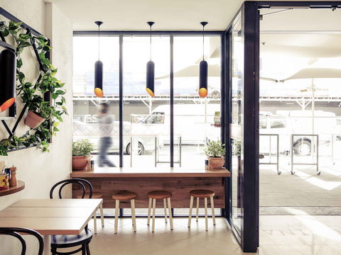 Mercure Hotel Perth - Tourism Caloundra 12