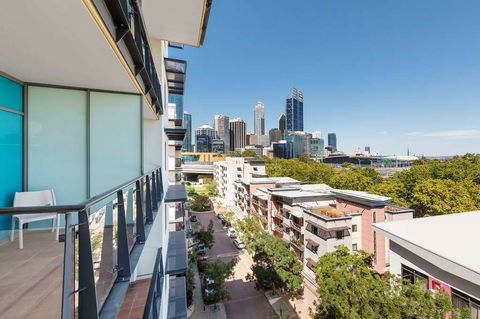 Nesuto Mounts Bay Perth Apartment Hotel - Tourism Caloundra 0