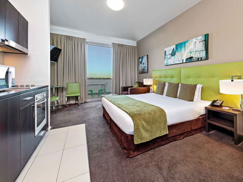 Mercure Melbourne Caroline Springs - Tourism Caloundra 7