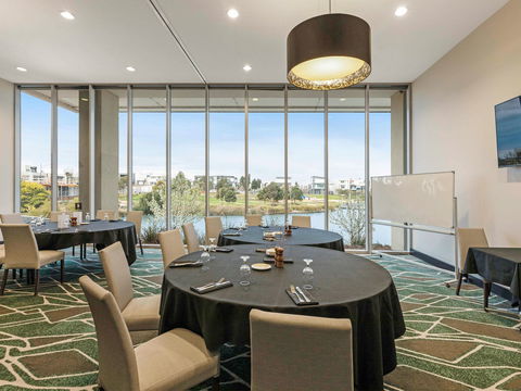Mercure Melbourne Caroline Springs - Tourism Caloundra 9
