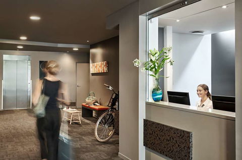 Punthill Essendon Grand - Tourism Caloundra 0