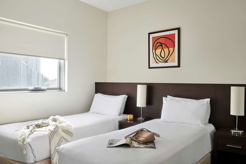 Punthill Essendon Grand - Tourism Caloundra 15