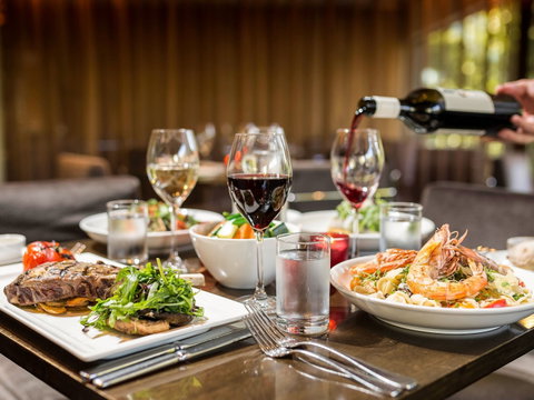 Novotel Canberra - Tourism Caloundra 9