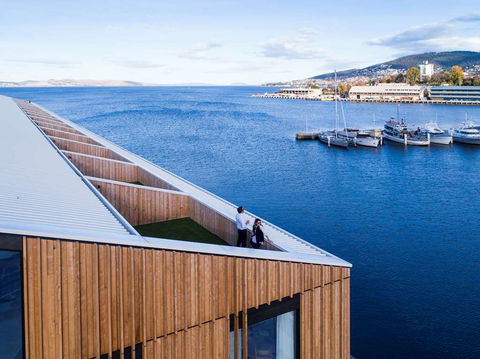 Macq 01 Hotel - Tourism Caloundra 0