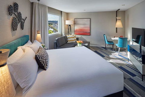 Crown Promenade Perth - Tourism Caloundra 3