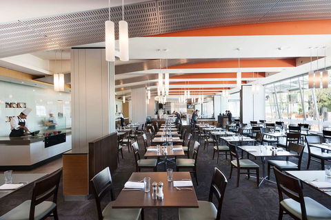 Crown Promenade Perth - Tourism Caloundra 8