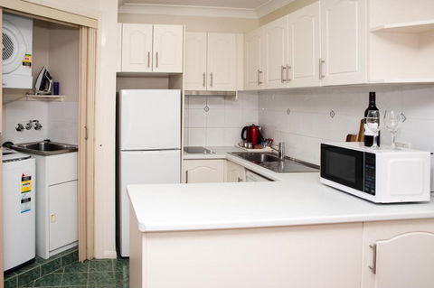 Pegasus Motor Inn And Serviced Apartment - Tourism Caloundra 4