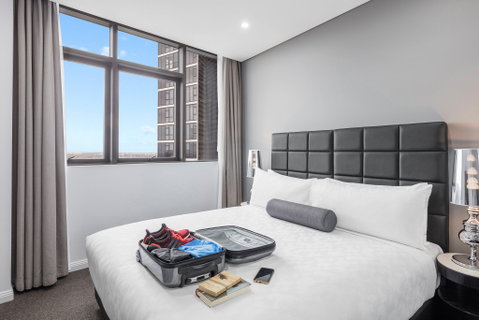 Meriton Suites Church Street, Parramatta - Tourism Caloundra 9