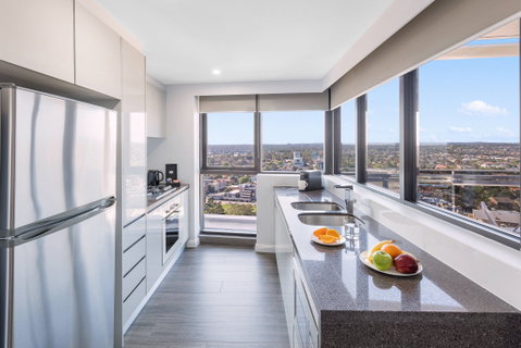 Meriton Suites Church Street, Parramatta - Tourism Caloundra 12