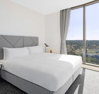 Meriton Suites George St - Tourism Caloundra