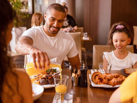 Novotel Sydney Parramatta - Tourism Caloundra 12