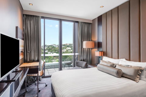 Gambaro Hotel - Tourism Caloundra 3