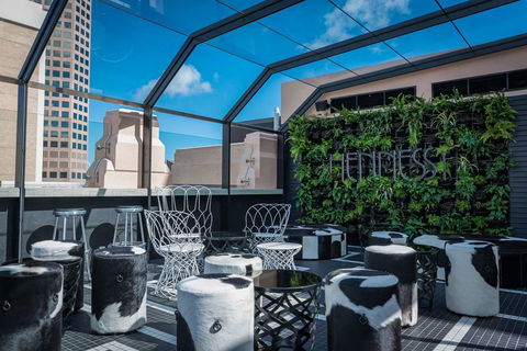 Mayfair Hotel - Tourism Caloundra 13