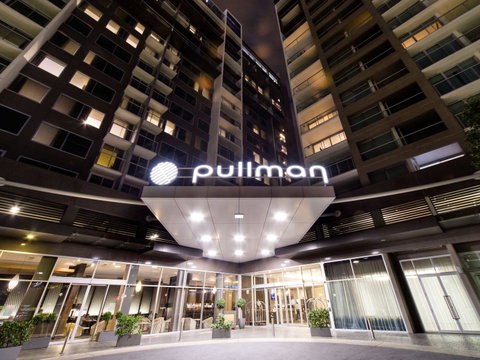 Pullman Adelaide - Tourism Caloundra 0