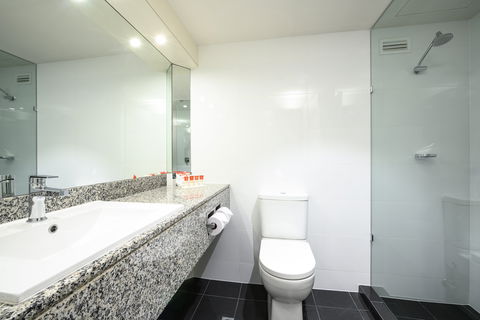 Hotel Grand Chancellor Adelaide - Tourism Caloundra 2
