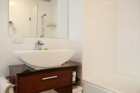 Adabco Boutique Hotel - Tourism Caloundra 6
