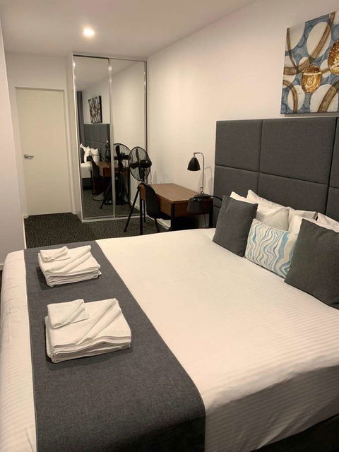 Adelaide Dress Circle Apartments - Tourism Caloundra 1