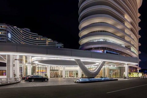 The Darling Gold Coast - Tourism Caloundra 1