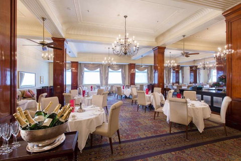 The Hotel Windsor - Tourism Caloundra 17