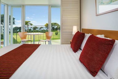 Mantra Lorne - Tourism Caloundra 4