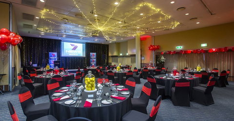 Coral Sea Resort - Tourism Caloundra 5