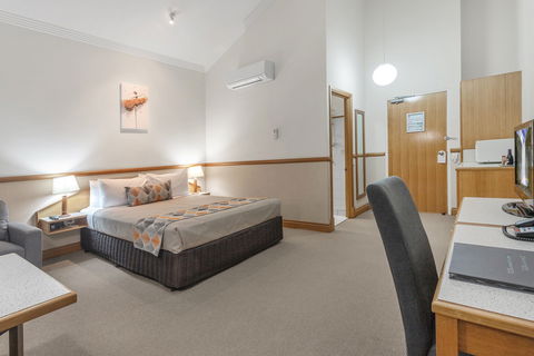 The Airport International Motel - Tourism Caloundra 4