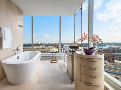 Sofitel Sydney Darling Harbour - Tourism Caloundra 5