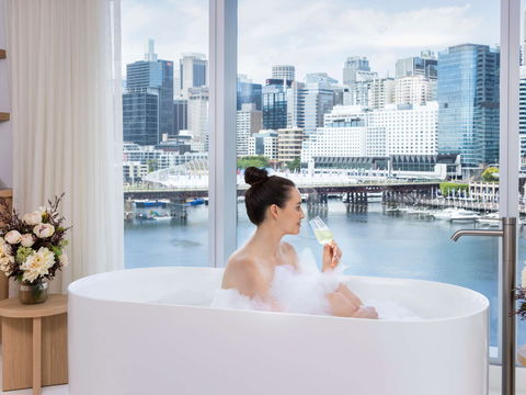 Sofitel Sydney Darling Harbour - Tourism Caloundra 13