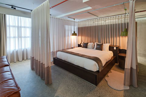 Zara Tower Serviced Apartments - Tourism Caloundra 5