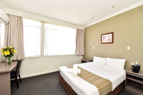 Diplomat Motel Alice Springs - Tourism Caloundra 1