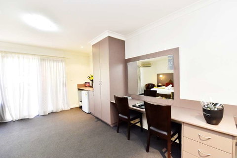 Diplomat Motel Alice Springs - Tourism Caloundra 11