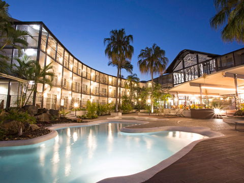 Mantra Club Croc - Tourism Caloundra 0