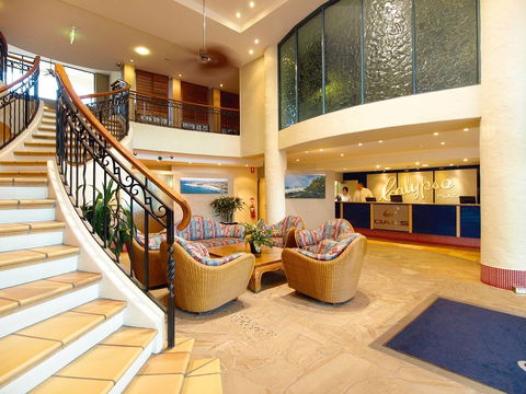 Oaks Calypso Plaza Resort - Tourism Caloundra 1