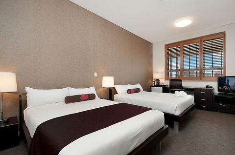 Adabco Boutique Hotel - Tourism Caloundra 0